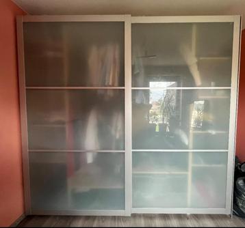 Ikea-kledingkast 250breed 237hoog  beschikbaar voor biedingen