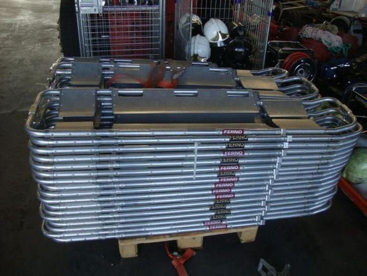 Mercedes-Benz brandcard, Auto-onderdelen, Vrachtwagen-onderdelen, Gebruikt, Ophalen