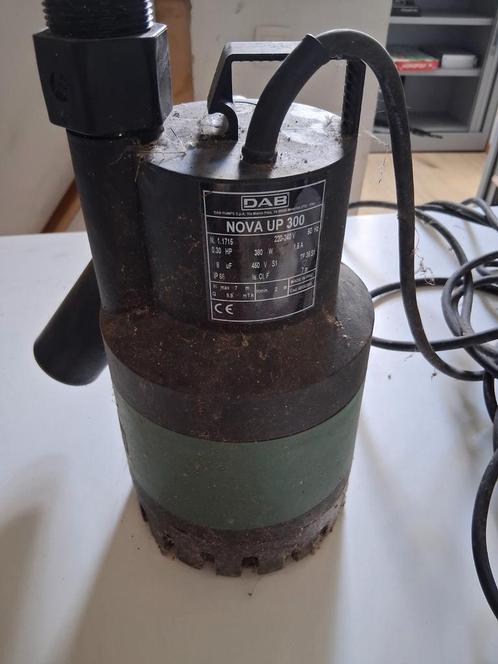 DAB Nova up 300 waterpomp, Tuin en Terras, Waterpompen, Gebruikt, Ophalen of Verzenden