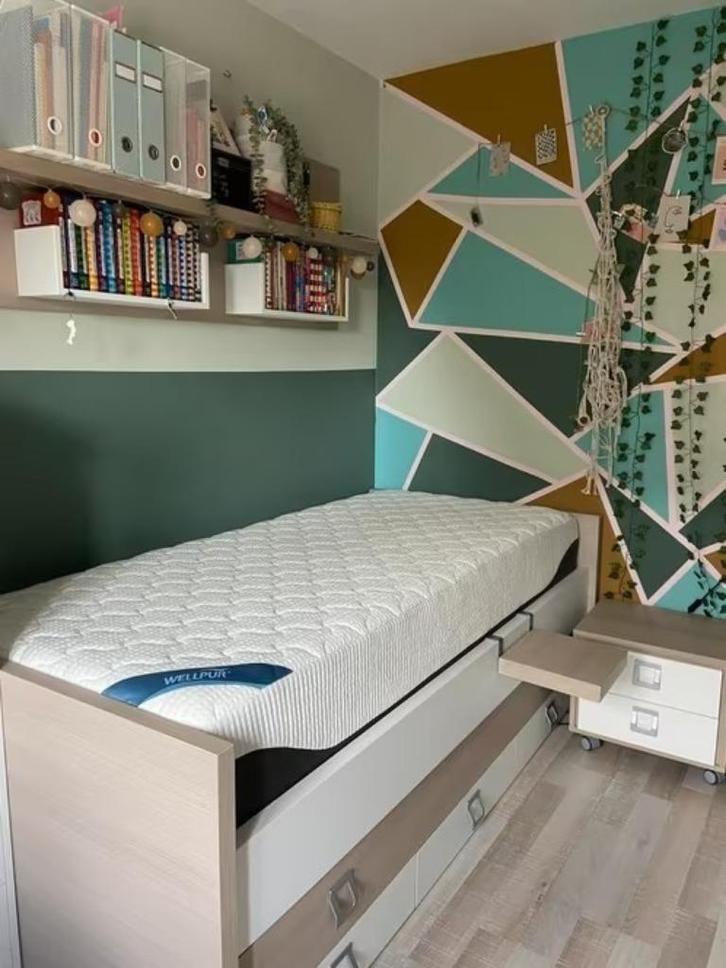 Slaapkamer twister, Huis en Inrichting, Slaapkamer | Complete slaapkamers, Zo goed als nieuw, Eenpersoons, Ophalen
