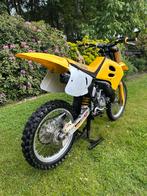 Suzuki RM 125 ( Crossmotor ), Fietsen en Brommers, Brommers | Crossbrommers, Ophalen, Suzuki