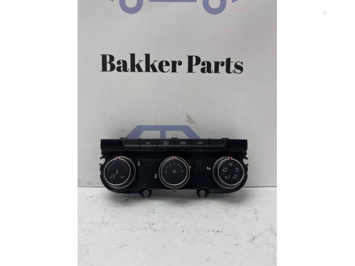 Panneau de commandes chauffage d'un Volkswagen Golf, Autos : Pièces & Accessoires, Tableau de bord & Interrupteurs, Volkswagen