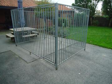 hondenren 3 meter op 2 meter en 184 cm hoog  beschikbaar voor biedingen