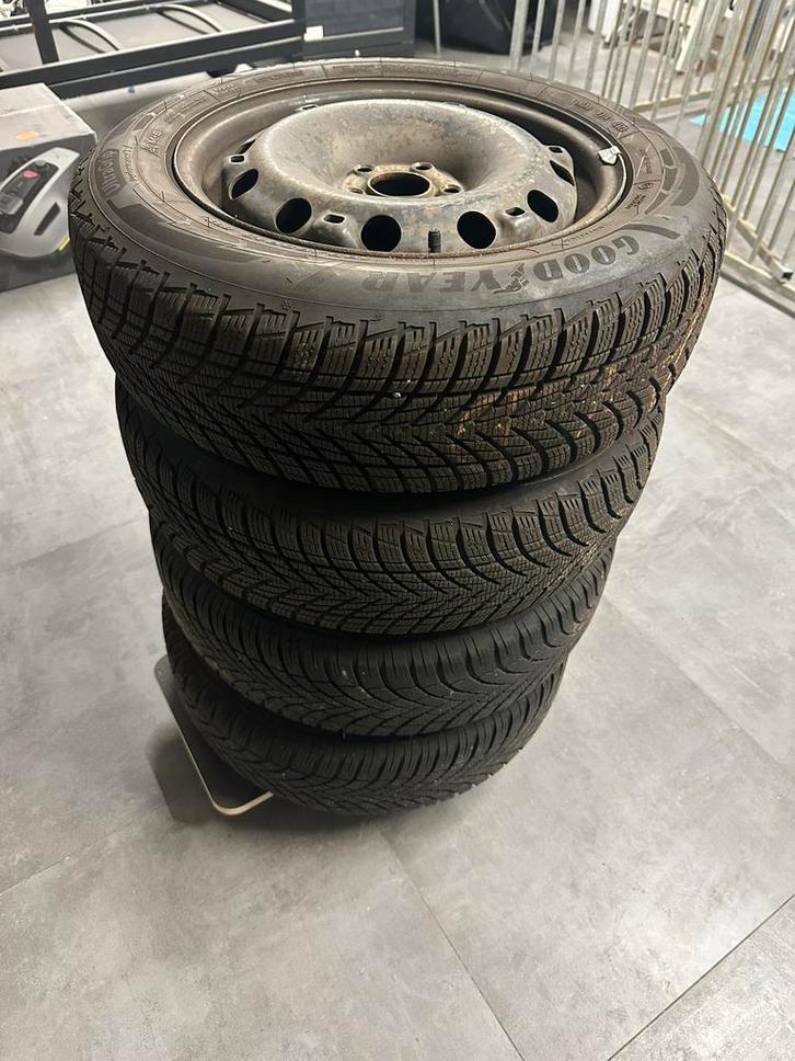 Kit roues hiver 15" Volkswagen AUDI SKODA, Auto-onderdelen, Banden en Velgen, Banden en Velgen, Winterbanden, 15 inch, 185 mm