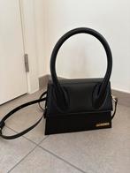 Jacquemus le grand chiquito, Handtassen en Accessoires, Tassen | Damestassen, Ophalen of Verzenden, Nieuw, Zwart