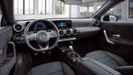 Mercedes-Benz A-Klasse 160 Hatchback AMG Line | Night Pack |, Auto's, Voorwielaandrijving, Stof, Gebruikt, Zwart