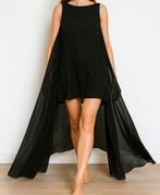 Nieuwe vloeiende zwarte jurk met voile train Elegance Evenin, Ophalen of Verzenden, Nieuw, Zwart