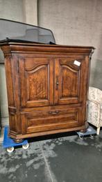 Eiken tv meubel, Ophalen