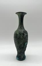 Vase décoratif en bronze patiné – Décor asiatique, Enlèvement ou Envoi