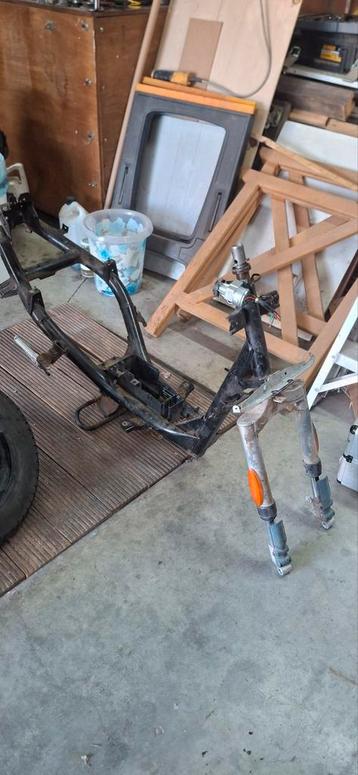 Peugeot tkr frame beschikbaar voor biedingen