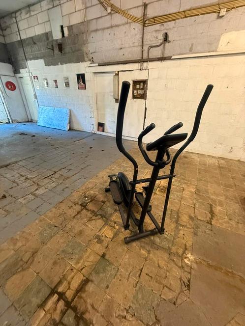 Crosstrainer te koop van het merk “virtufit”, Sport en Fitness, Fitnessapparatuur, Gebruikt, Crosstrainer, Armen, Benen, Borst