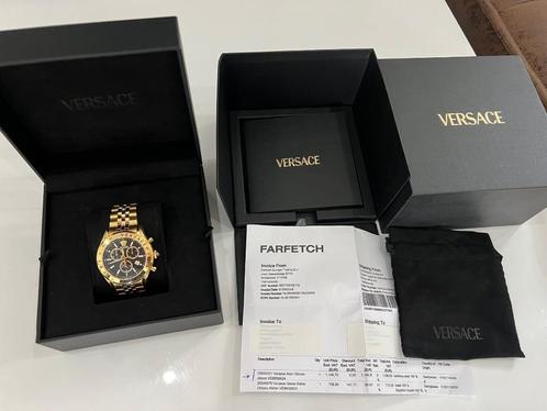 Montre Versace Chrono Master VE8R00624 - Acier - Couleur or, Handtassen en Accessoires, Horloges | Heren, Nieuw, Polshorloge, Goud