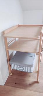 Geuther babyzorgtafel op wielen met remmen, Ophalen