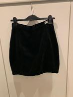 VERSACE zwart velours stretch rokje met logo: maat 42, Zwart, Maat 42/44 (L), Ophalen of Verzenden, Zo goed als nieuw