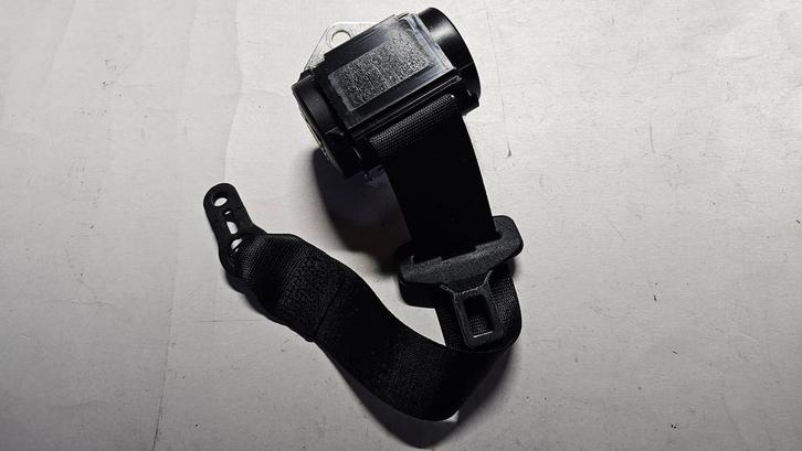 Gordel bovengordel zwart achterzijde BMW 1 serie E81 E82 E87, Autos : Pièces & Accessoires, Habitacle & Garnissage, BMW, Utilisé