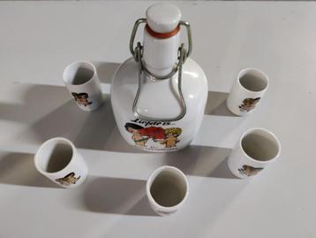 Vintage romantisch porseleinen karaf met 6 shotglaasjes beschikbaar voor biedingen