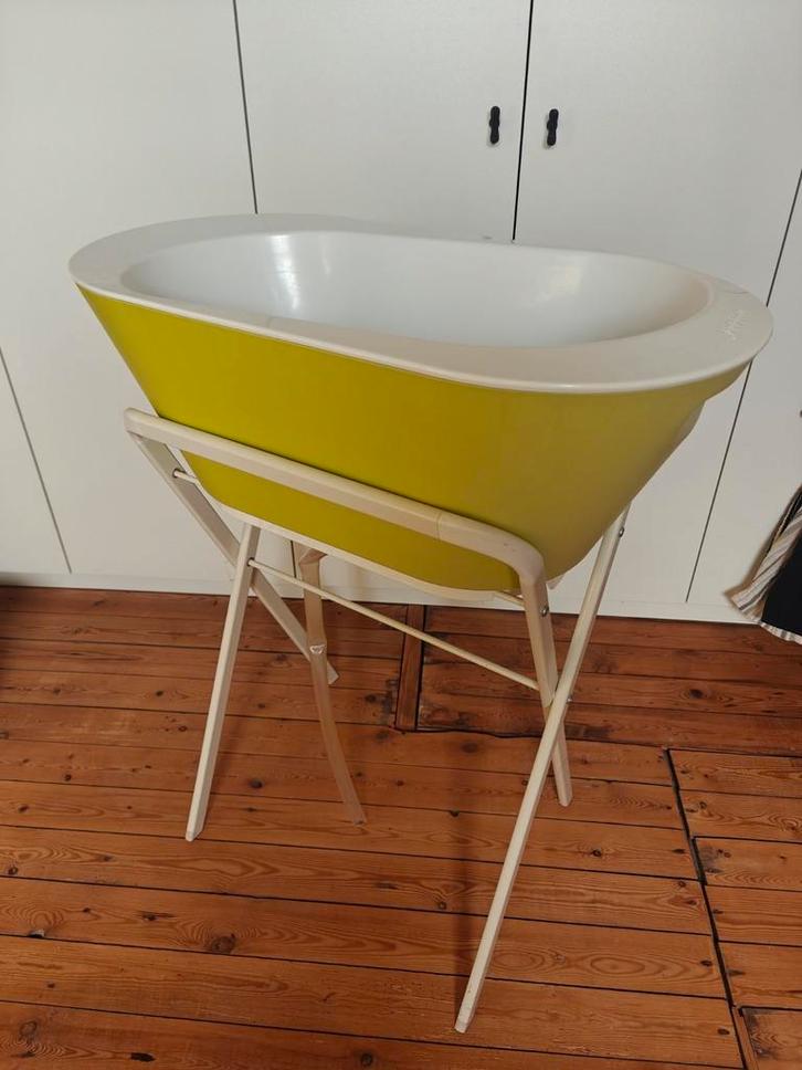 Baignoire pour bébé avec support de bain, Enfants & Bébés, Bains & Soins, Comme neuf, Enlèvement