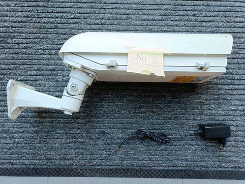 3x Beveiligingscamera met ingebouwde verwarming, Audio, Tv en Foto, Videobewaking, Gebruikt, Ophalen of Verzenden
