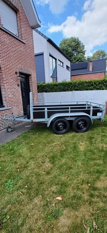 Ongeremde kerenzo dubbelasser aanhanger beschikbaar voor biedingen