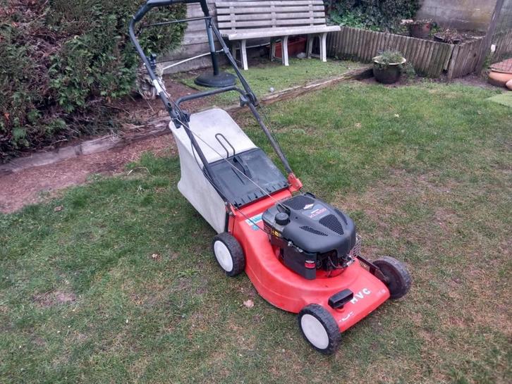 benzine grasmaaier duwer 47cm maaibreedte + onderhoud, Tuin en Terras, Grasmaaiers, Gebruikt, Benzine-grasmaaier, 40 t/m 49 cm