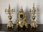 Antieke koperen klok en 2 kandelaars, Antiek en Kunst, Ophalen