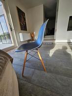 4 authentieke Vitra Eames DSW stoelen genummerd 03/04/2013, Ophalen, Gebruikt, Metaal, Zwart