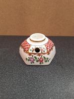 Ancien encrier en porcelaine décoré main, Antiquités & Art, Enlèvement ou Envoi