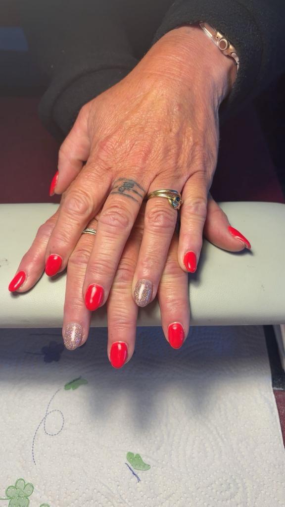 Gel nagels, Handtassen en Accessoires, Uiterlijk | Cosmetica en Make-up, Ophalen of Verzenden