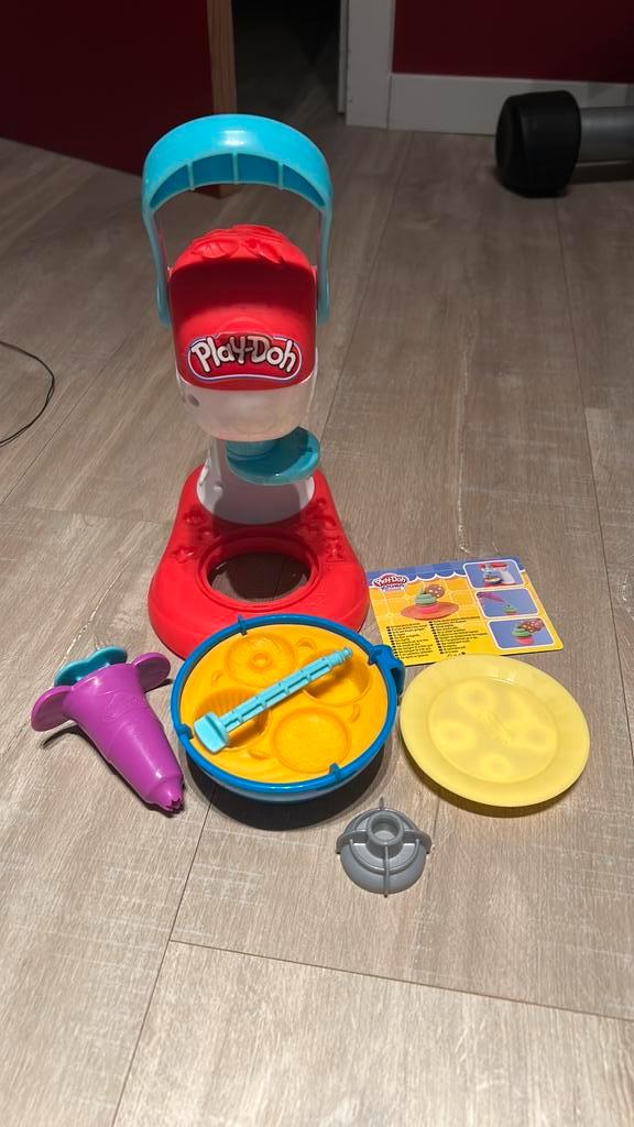 Play-Doh Kitchen Creations Spinning Treats-mixer, Kinderen en Baby's, Speelgoed | Speelkeukens, Zo goed als nieuw, Ophalen