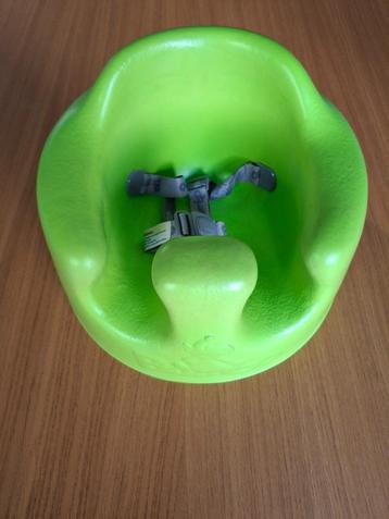 Bumbo zitje met riempjes beschikbaar voor biedingen