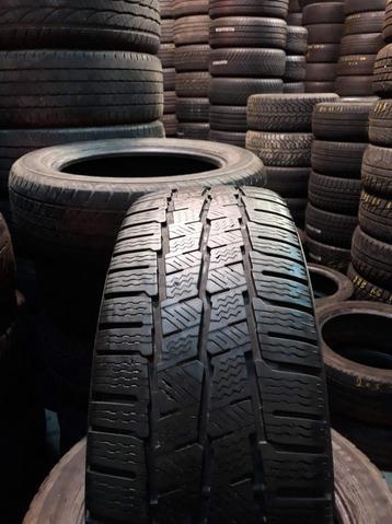 23565r16C 235 65 r16C 235/65/r16C Michelin avec montage, Enlèvement ou Envoi