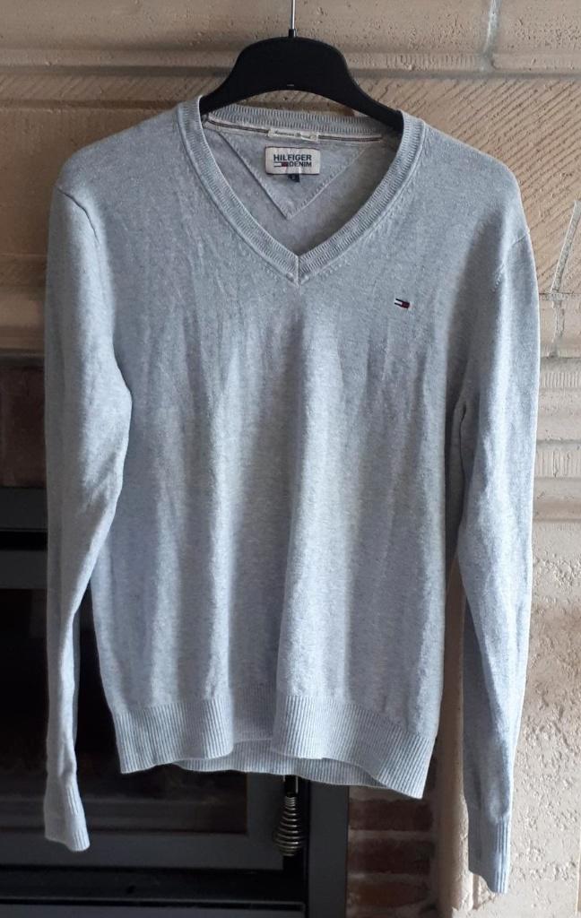 Hilfinger Denim - trui LM - Vhals - maat S - lichtgrijs, Kleding | Heren, Truien en Vesten, Gedragen, Maat 46 (S) of kleiner, Grijs