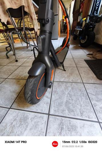 Vends ou échange ninebot f40e 255€ FIXE  beschikbaar voor biedingen