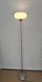 Ikea trettiotre lamp, Ophalen, Glas