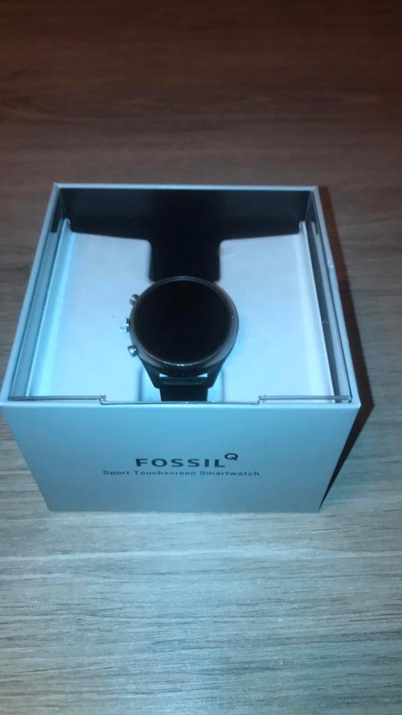 Fossil Sporthorloge Dames/Heren, Handtassen en Accessoires, Sporthorloges, Nieuw, Android, Grijs, Afstand, Calorieverbanding, Conditie