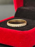 14k gouden ring met 14 natuurlijke diamanten 0.28ct/ 17,75mm, Geel, Ophalen of Verzenden, 17 tot 18, Met edelsteen