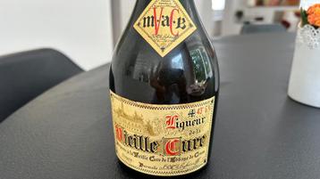 Likeur Vieille Cure liquer beschikbaar voor biedingen