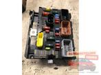 Boîte à fusibles d'un Peugeot 207, -, 3 mois de garantie, Utilisé, -