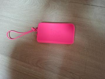 Ice Watch: fuchsia opbergtasje NIEUW beschikbaar voor biedingen