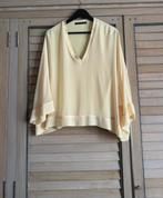 Blousje zacht geel Zara woman xl, Kleding | Dames, Blouses en Tunieken, Verzenden