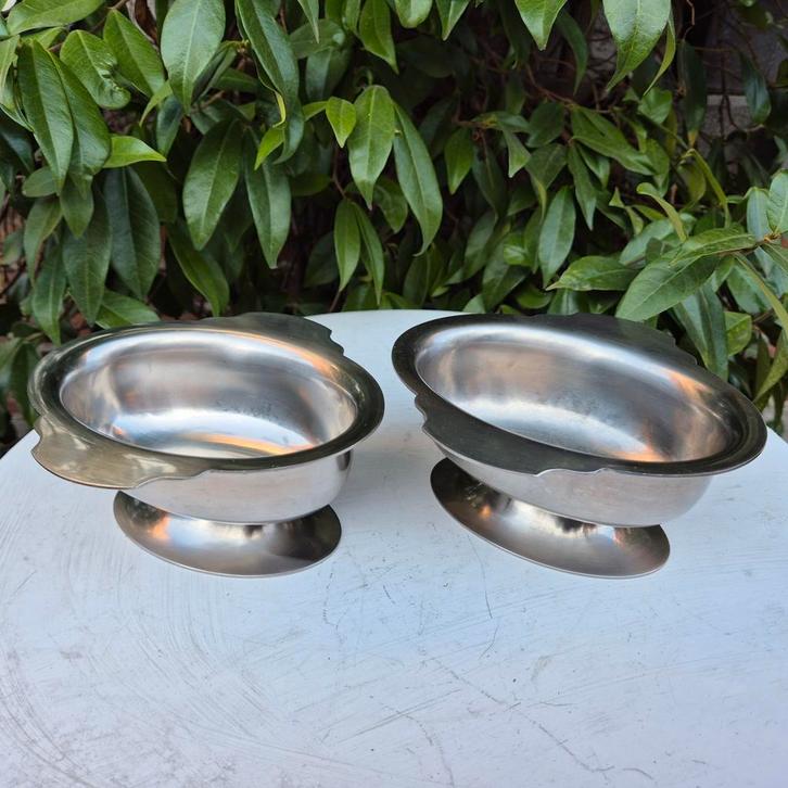 Wiskemann inoxydable 2 ovale sauskommen, Antiek en Kunst, Antiek | Schalen, Ophalen of Verzenden