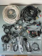Gros lot de câbles et adaptateurs (43 pièces), Enlèvement ou Envoi, Utilisé, Autres câbles