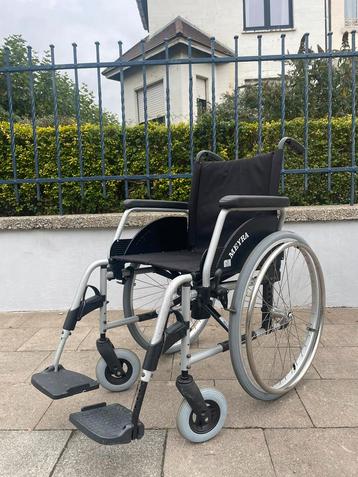 Meyra opvouwbare rolstoel nieuwstaat beschikbaar voor biedingen