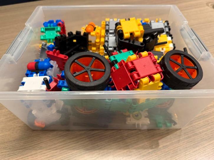 Clics, Kinderen en Baby's, Speelgoed | Bouwstenen, Zo goed als nieuw, Ophalen