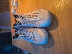 Loopschoenen/basketschoenen, Sport en Fitness, Ophalen of Verzenden, Gebruikt
