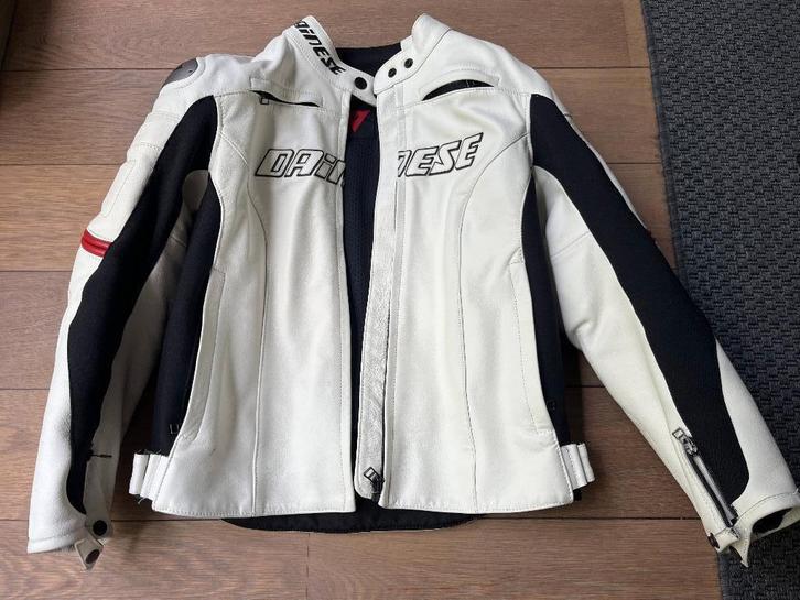 gilet de moto, Motos, Vêtements | Vêtements de moto, Manteau | cuir, Femmes, Seconde main, Enlèvement ou Envoi