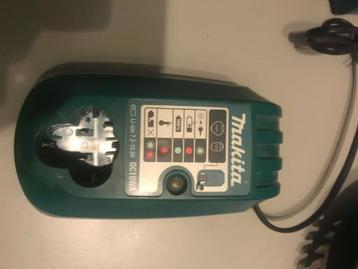 Makita DC10WA 7.2V - 10.8V Li-Ion Accu oplader