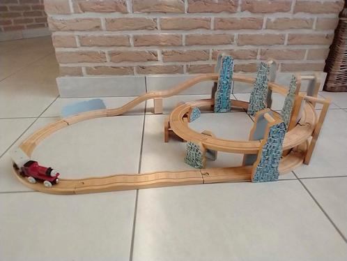 Rheneas houten roller coaster set - Thomas de trein, Kinderen en Baby's, Speelgoed | Houten speelgoed, Zo goed als nieuw, Ophalen of Verzenden
