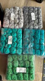 100 pelotes de fil acrylique de 5 kg livraison GRATUITE, Laine ou Fils, Enlèvement ou Envoi, Neuf, Tricot ou Crochet
