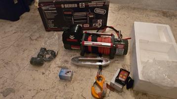 Warrior winch beschikbaar voor biedingen